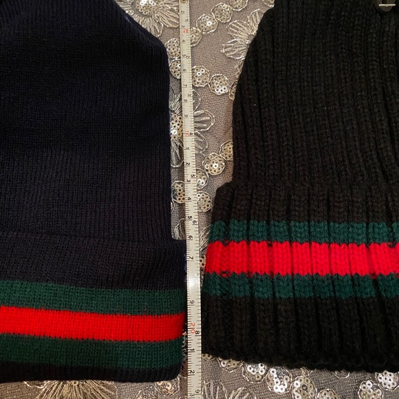 Green red stripe fashion design winter hats - Picture 3 of 6